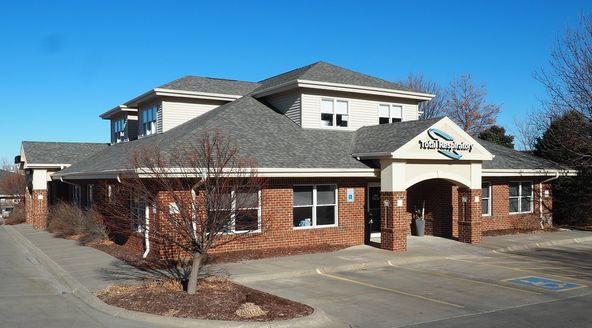 6800 S 32nd St, Lincoln, NE 68516